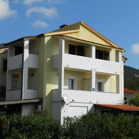 Apartments Miljenka Baška Exteriör bild